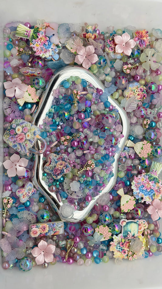 7.31 PHONE CHAIN MIX BEADS:flower