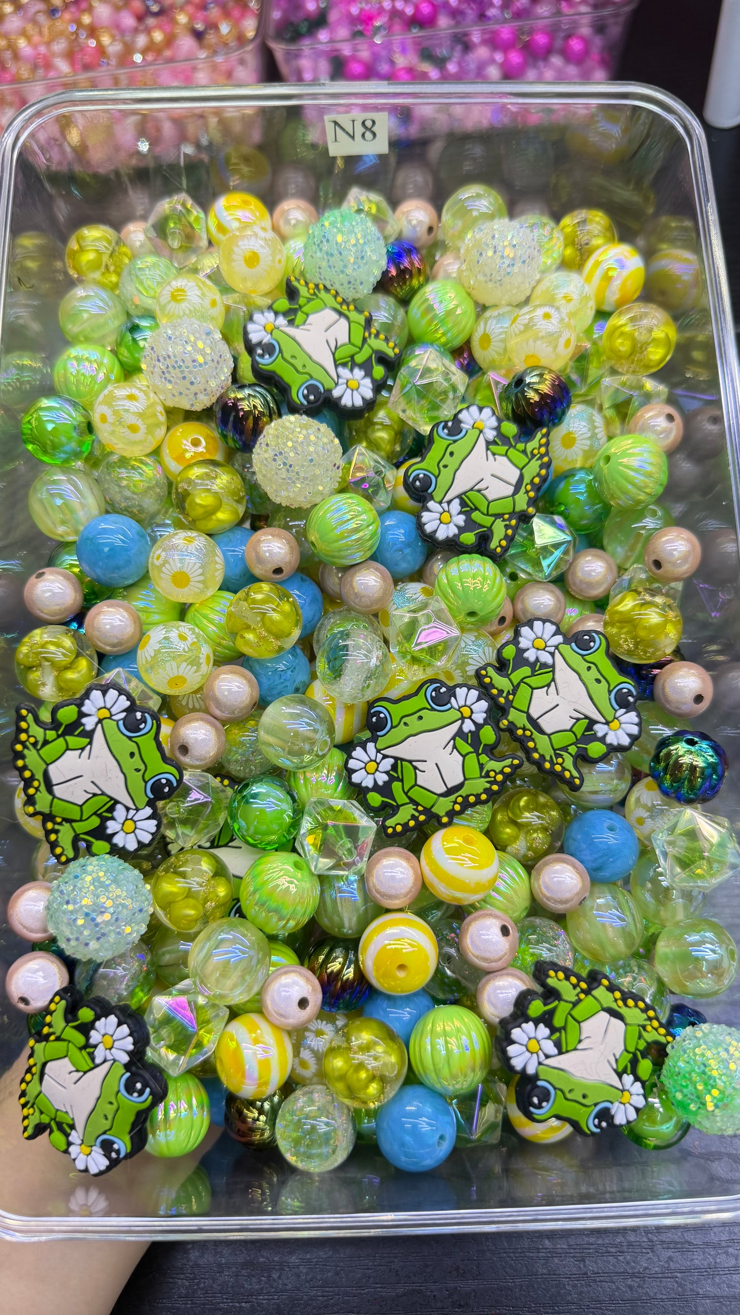8.2 FOCAL MIX BEADS:N8