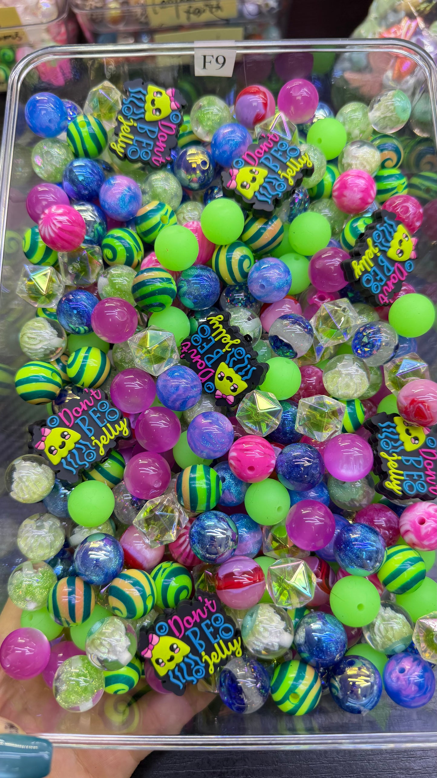 8.5 FOCAL MIX BEADS:F9(be jelly)
