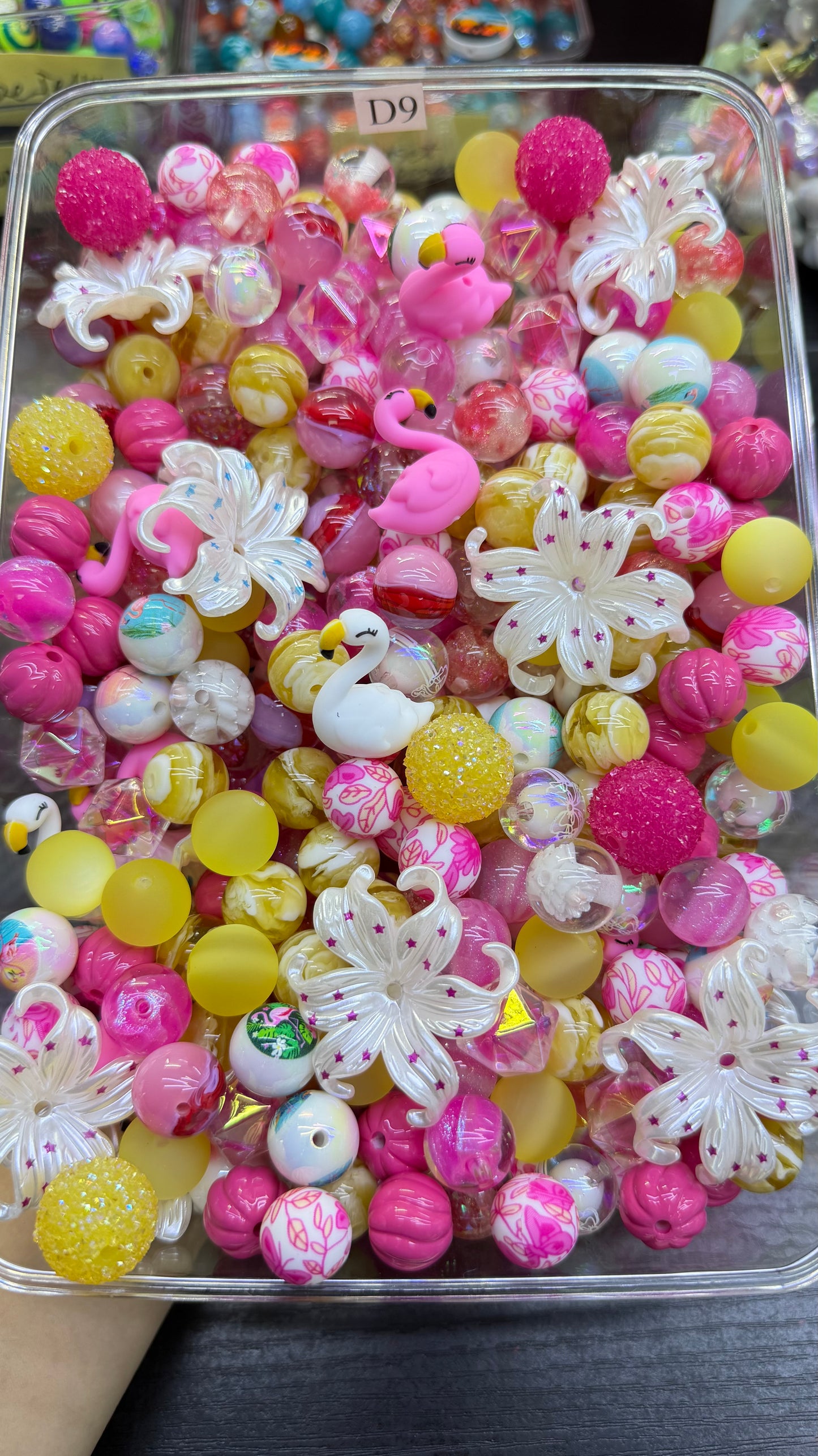 8.5 FOCAL MIX BEADS:D9(flamingo sunset)