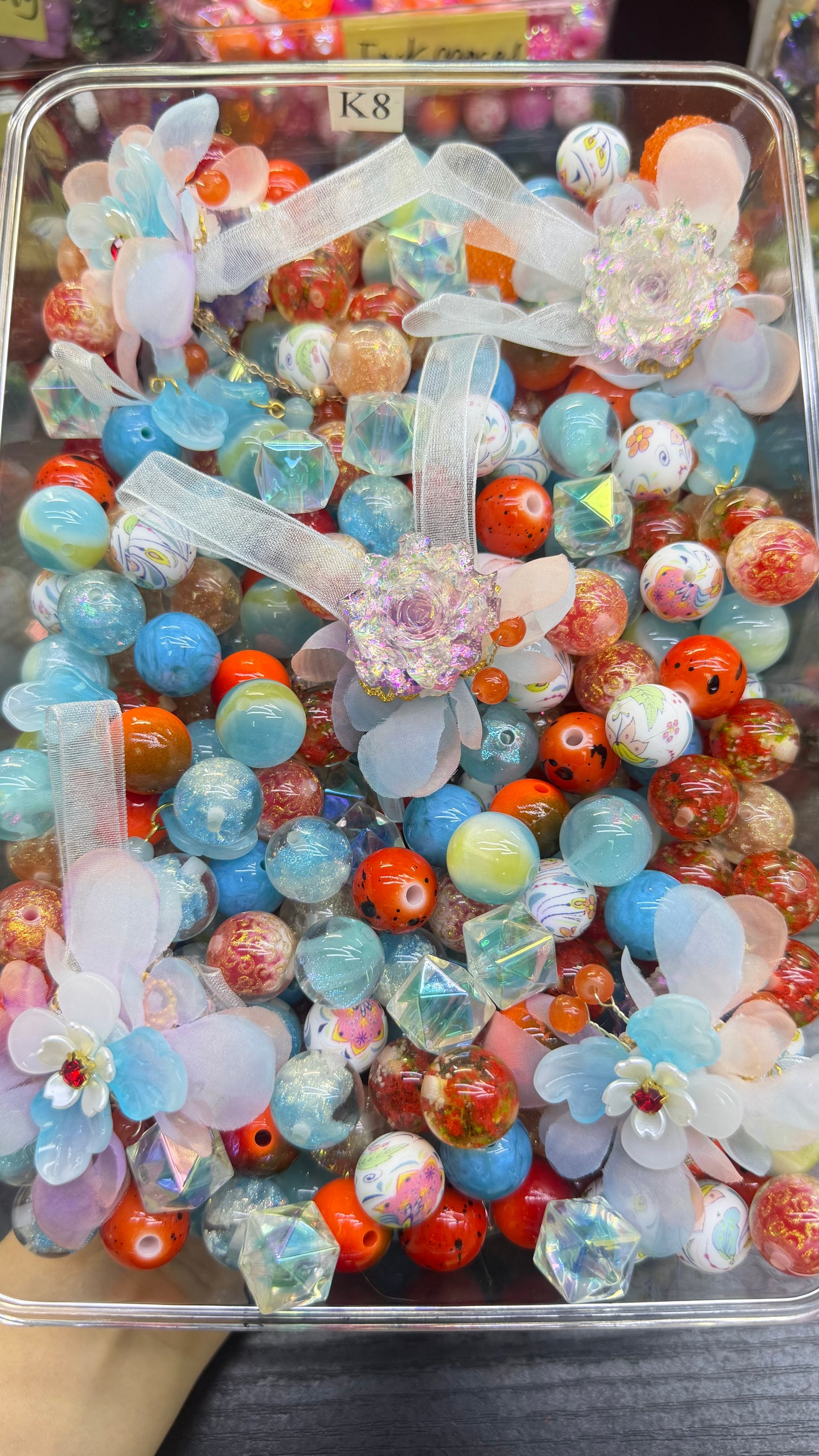 8.6 FANCY MIX BEADS:K8(flower power)