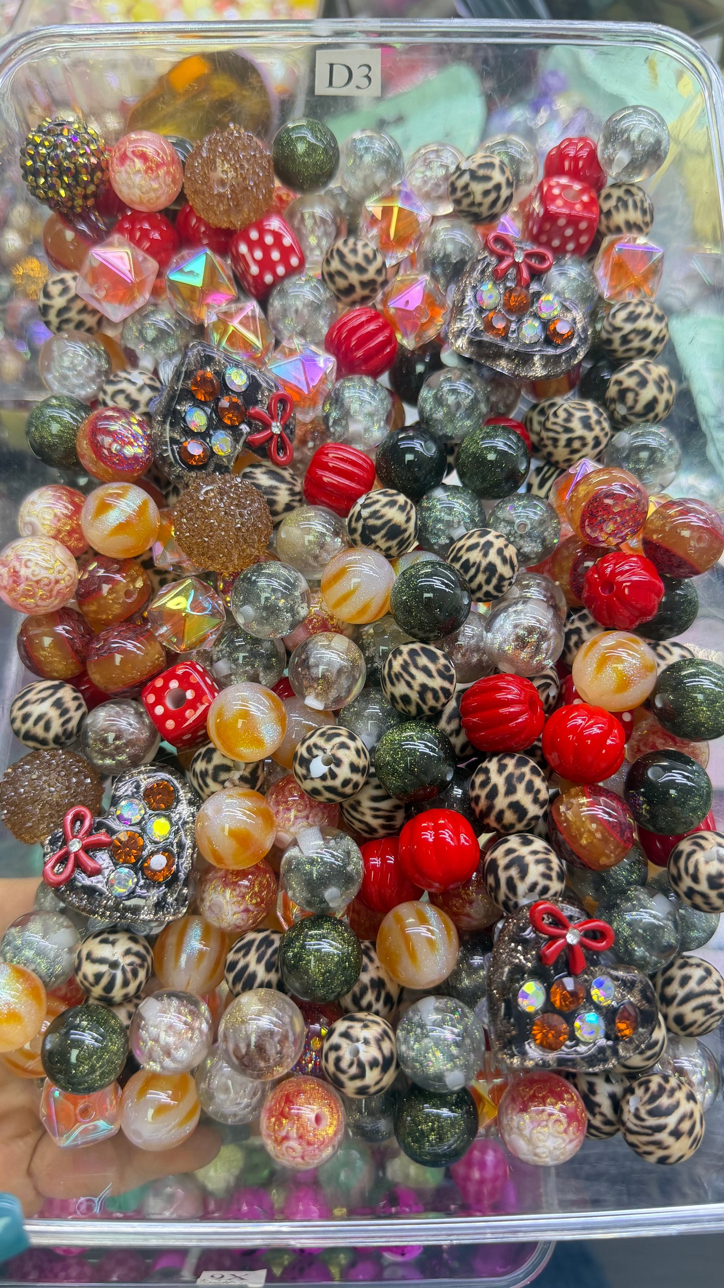 8.8 FANCY MIX BEADS:C1