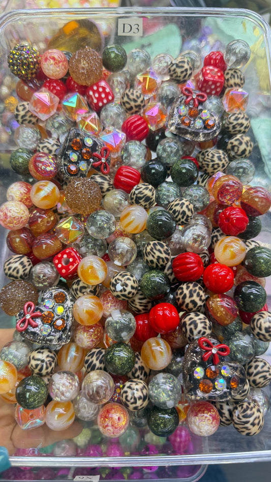 8.8 FANCY MIX BEADS:C1