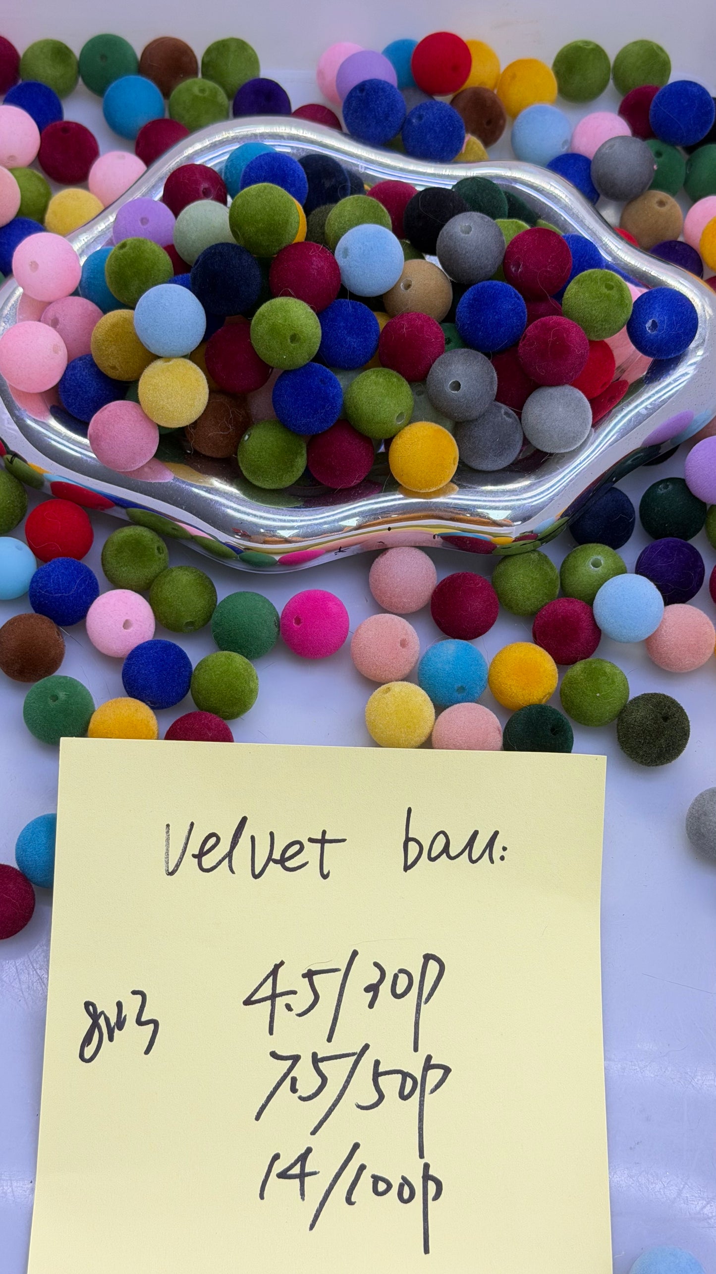 8.13 NEW-velvet ball