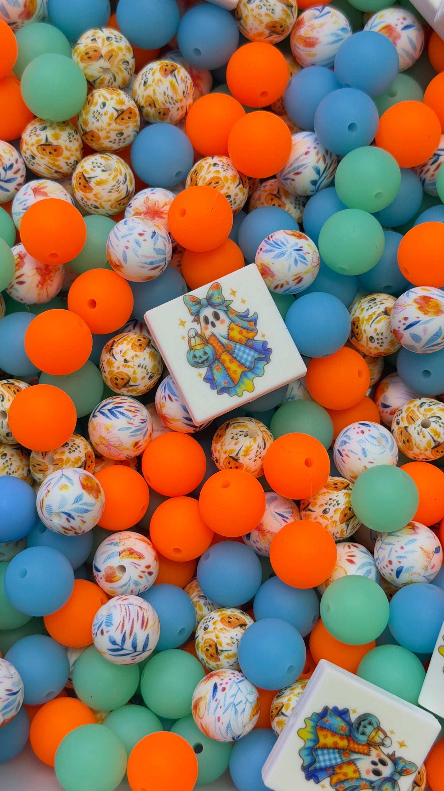8.14 Silicone Mix beads