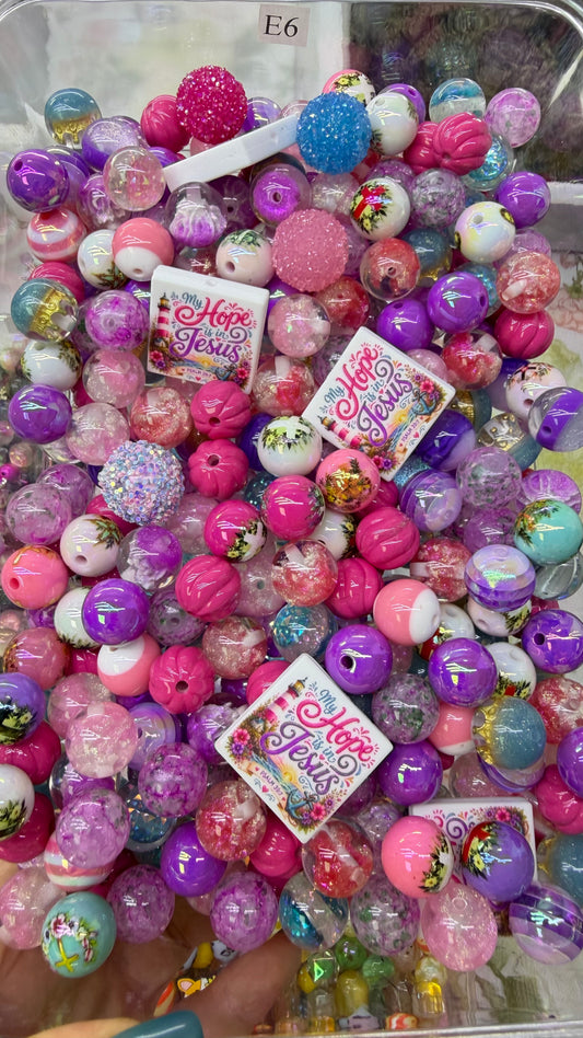 8.16 FOCAL MIX BEADS:E6(jesus's the way)