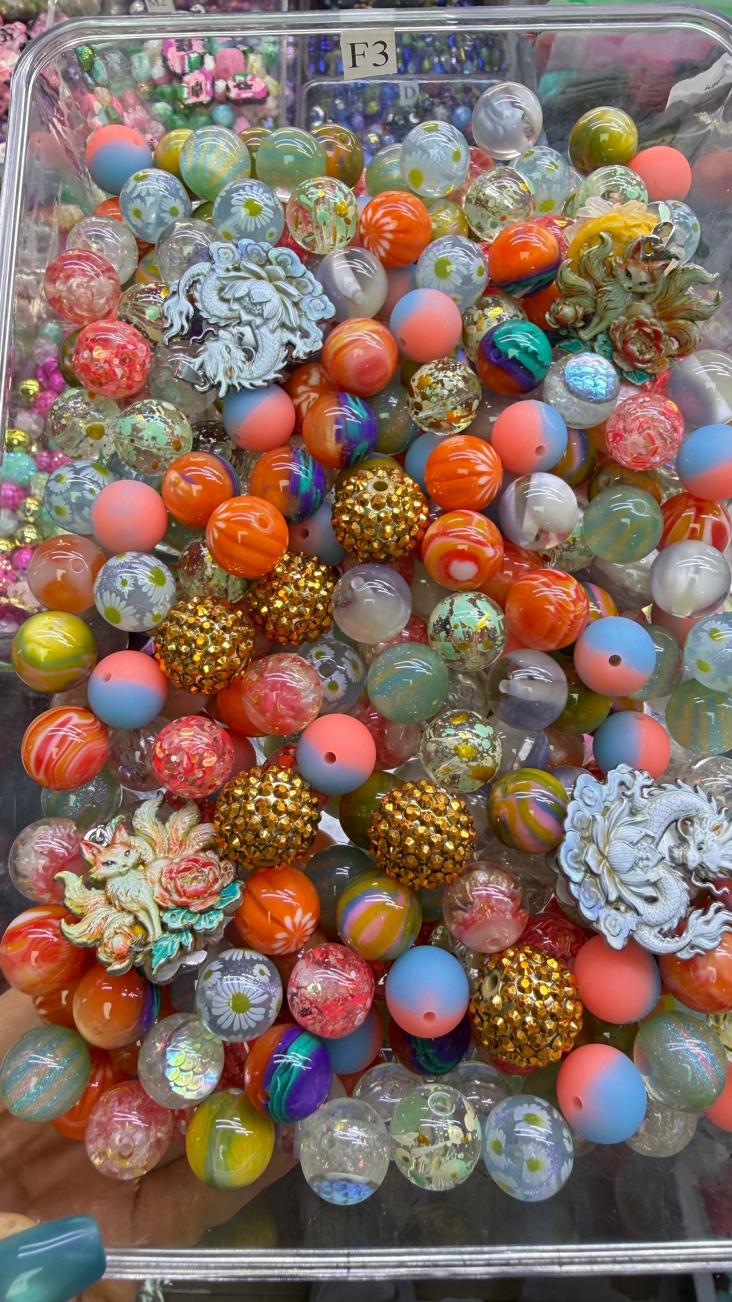 8.20 FANCY MIX BEADS:V dragons lair