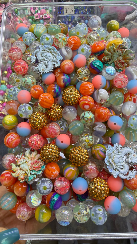 8.20 FANCY MIX BEADS:V dragons lair