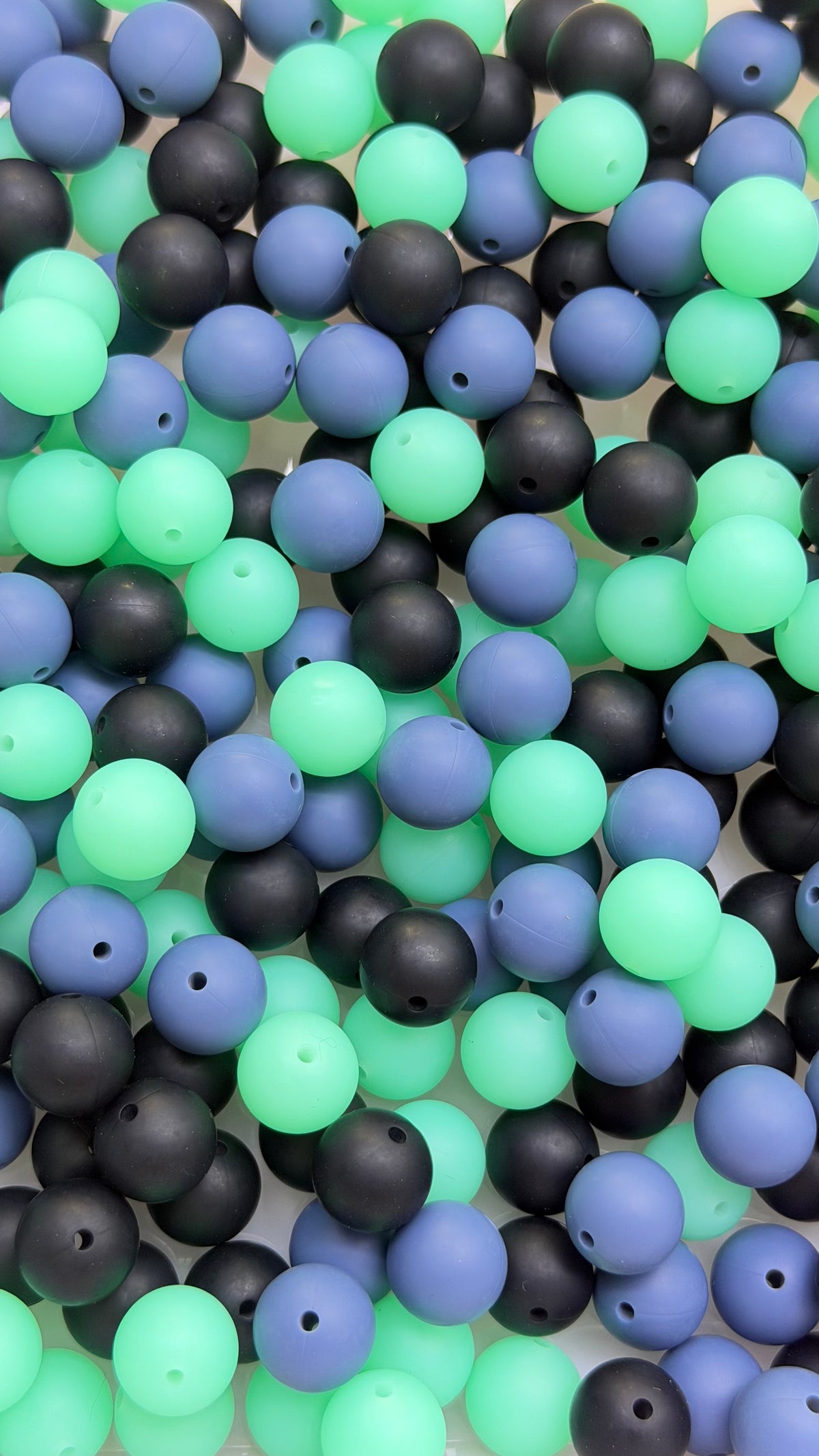 Solid Silicone Mix beads