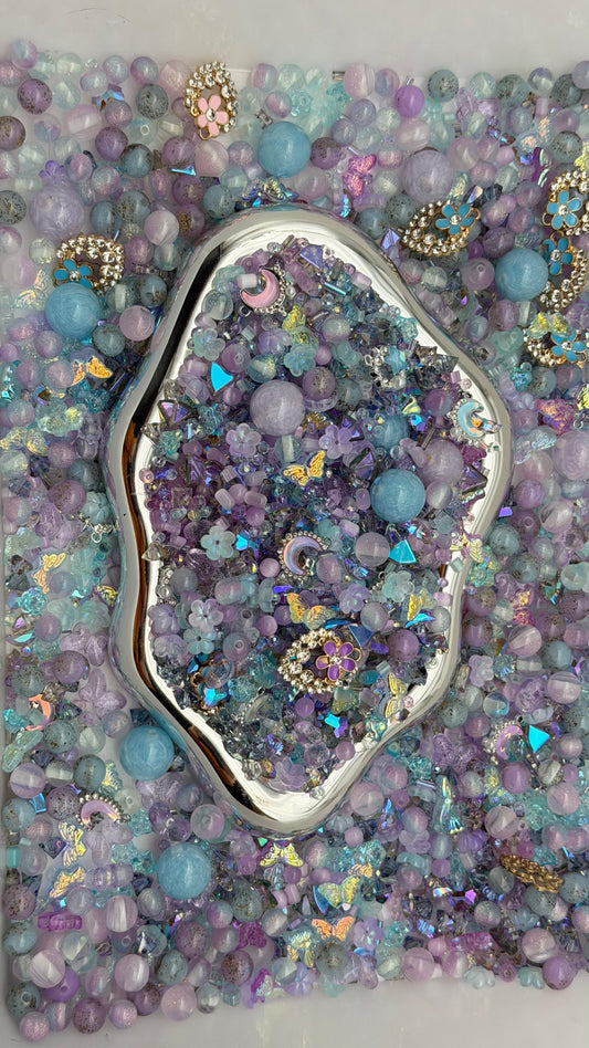 8.21 PHONE CHAIN MIX BEADS:light purple
