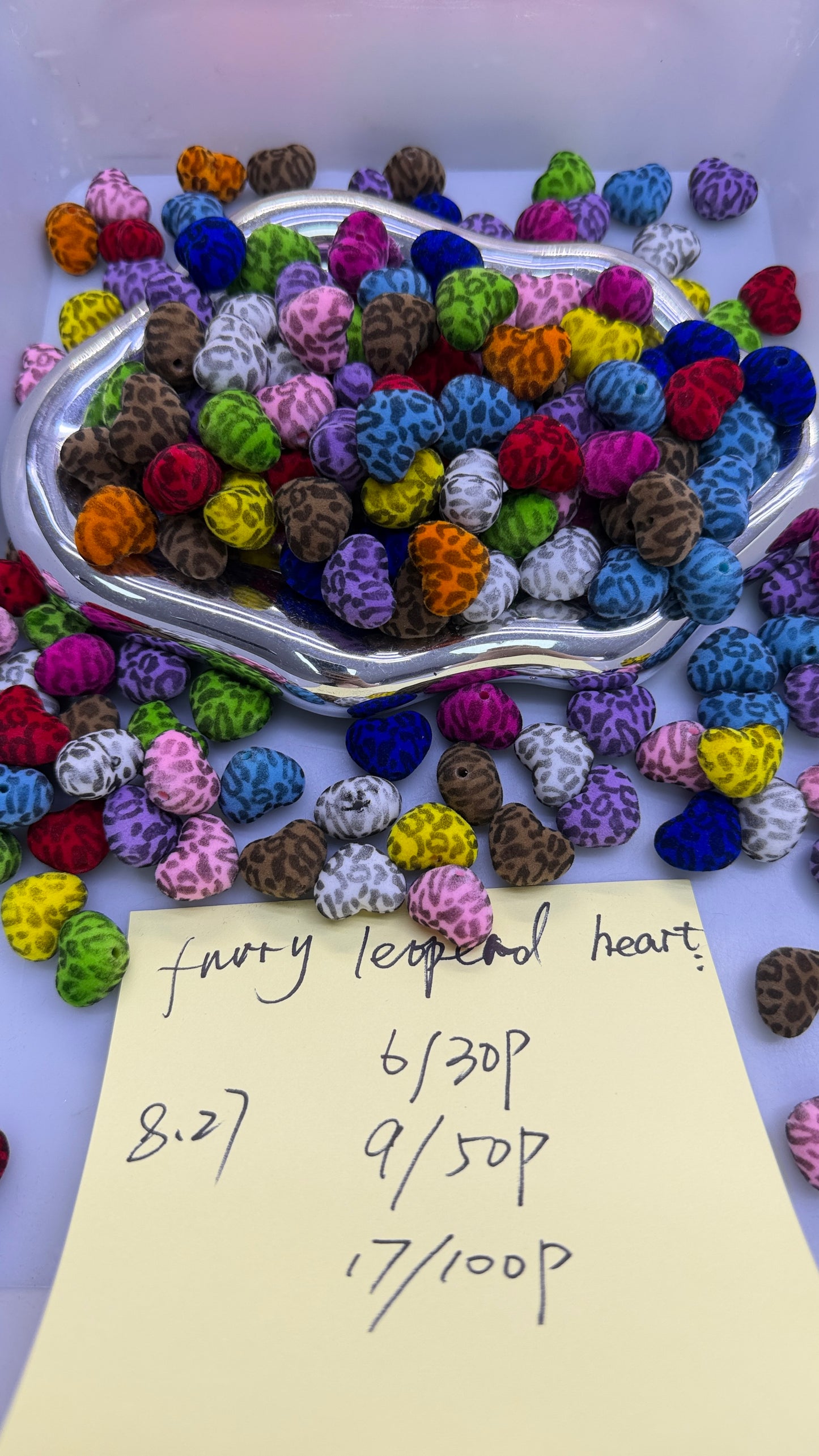 8.27 NEW-furry leopard heart