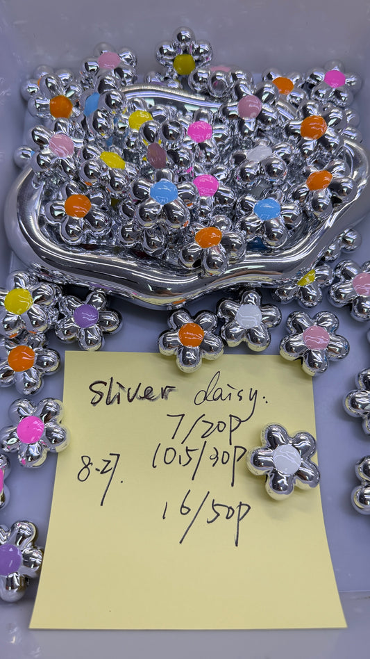 8.27 NEW-sliver daisy