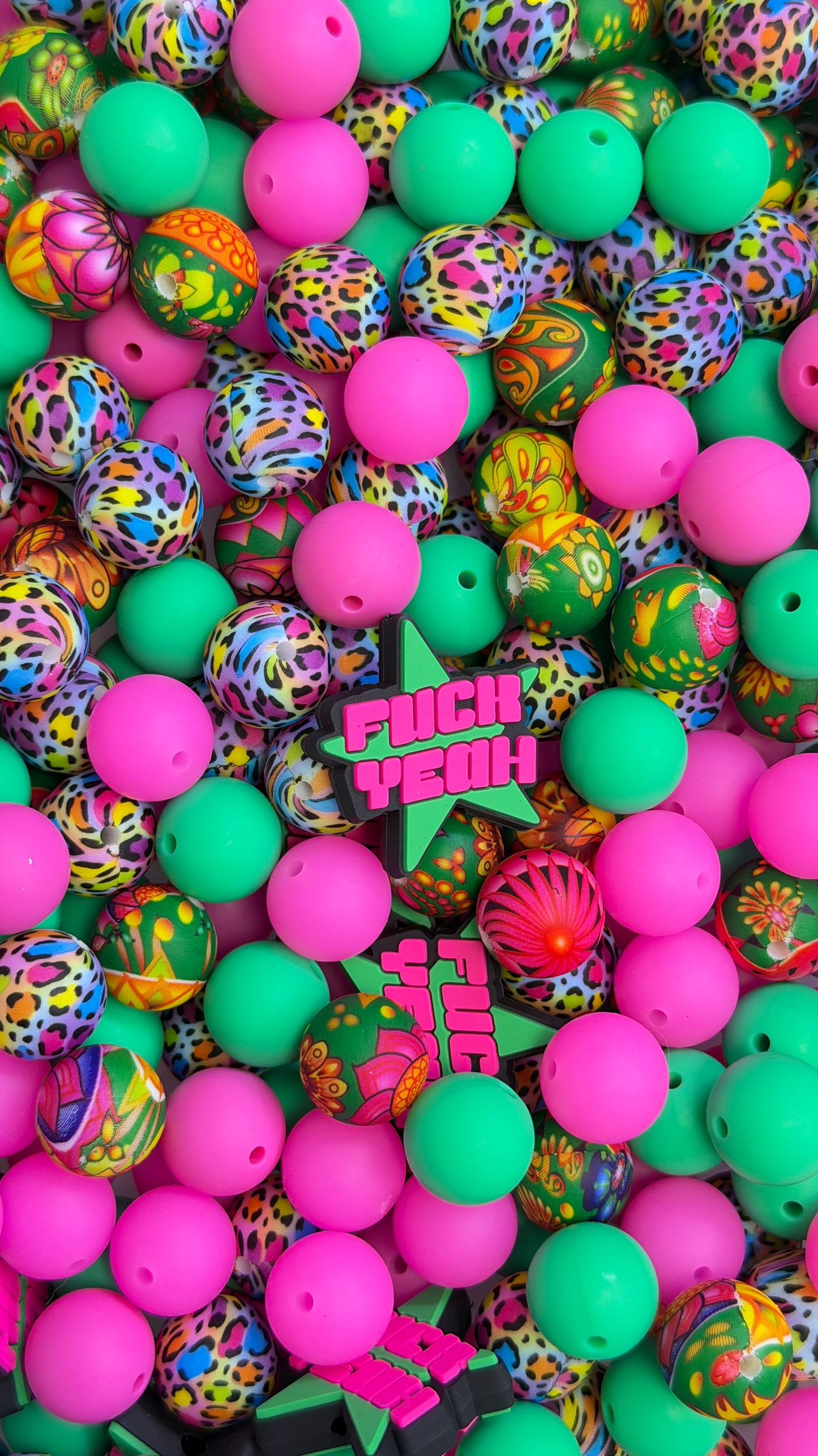 8.28 Silicone Mix beads