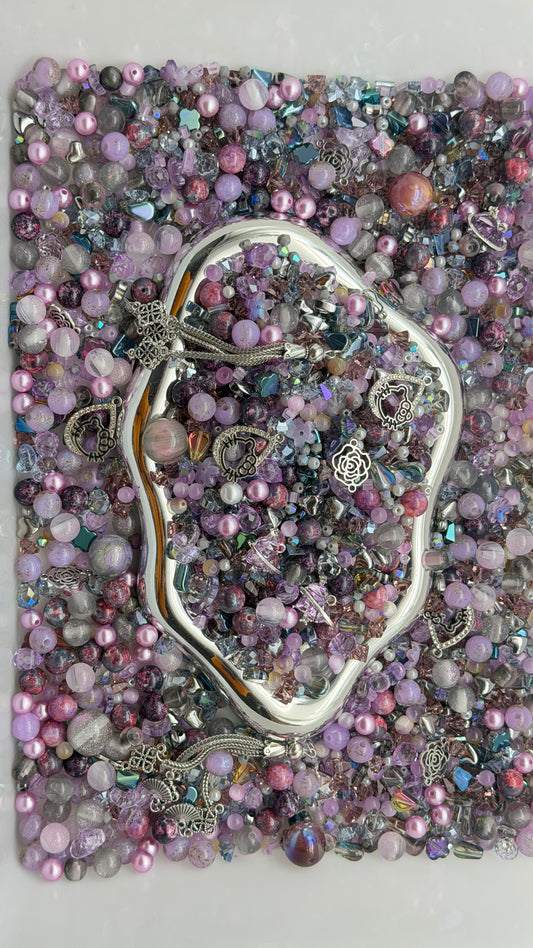 8.30 PHONE CHAIN MIX BEADS:purple