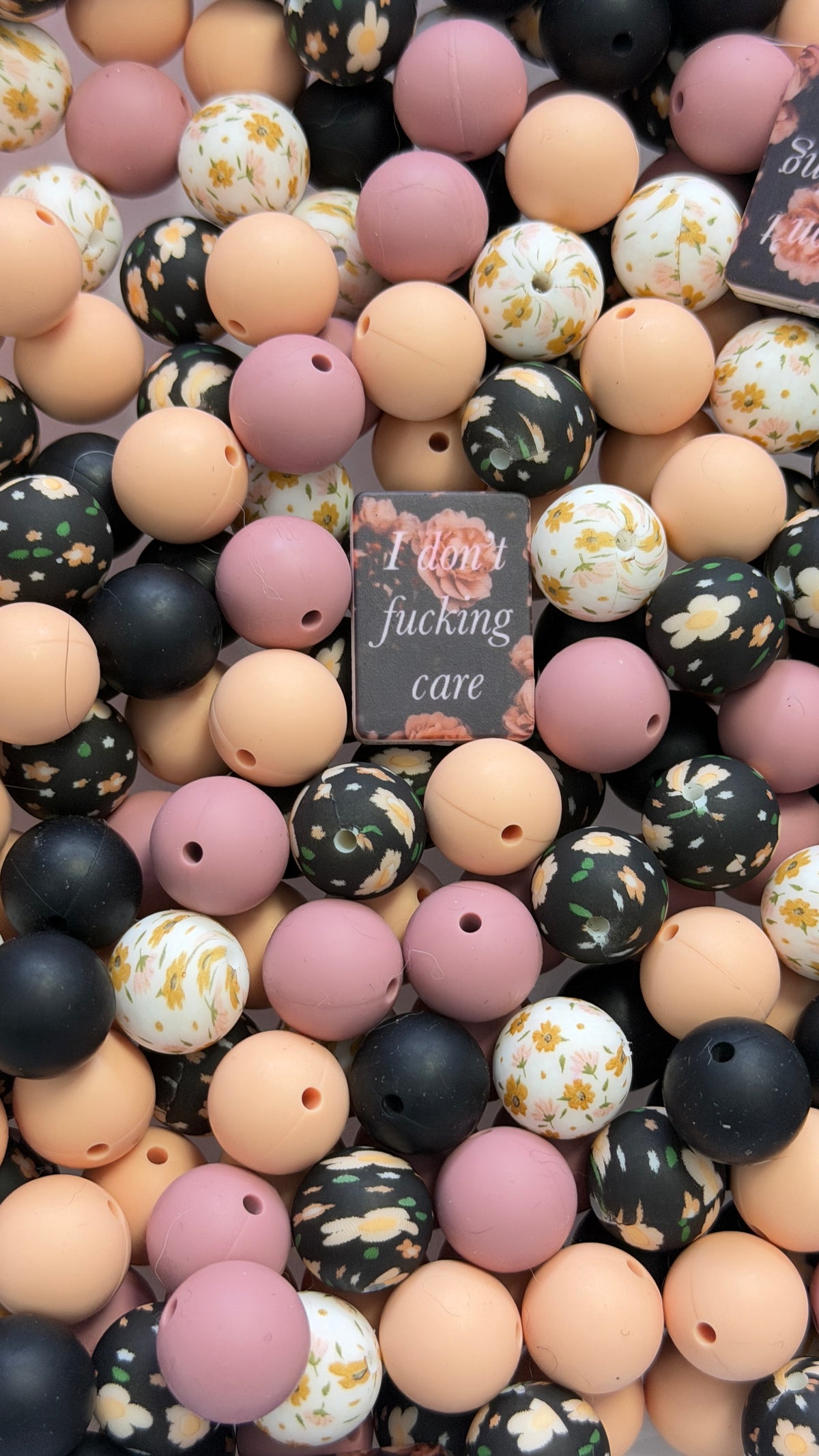 9.3 Silicone Mix beads