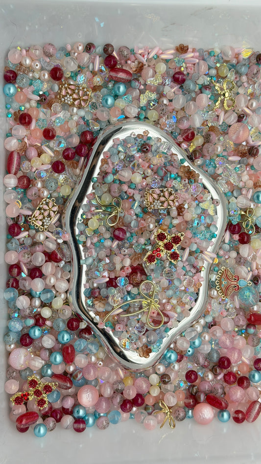 9.6 PHONE CHAIN MIX BEADS:cross with rose