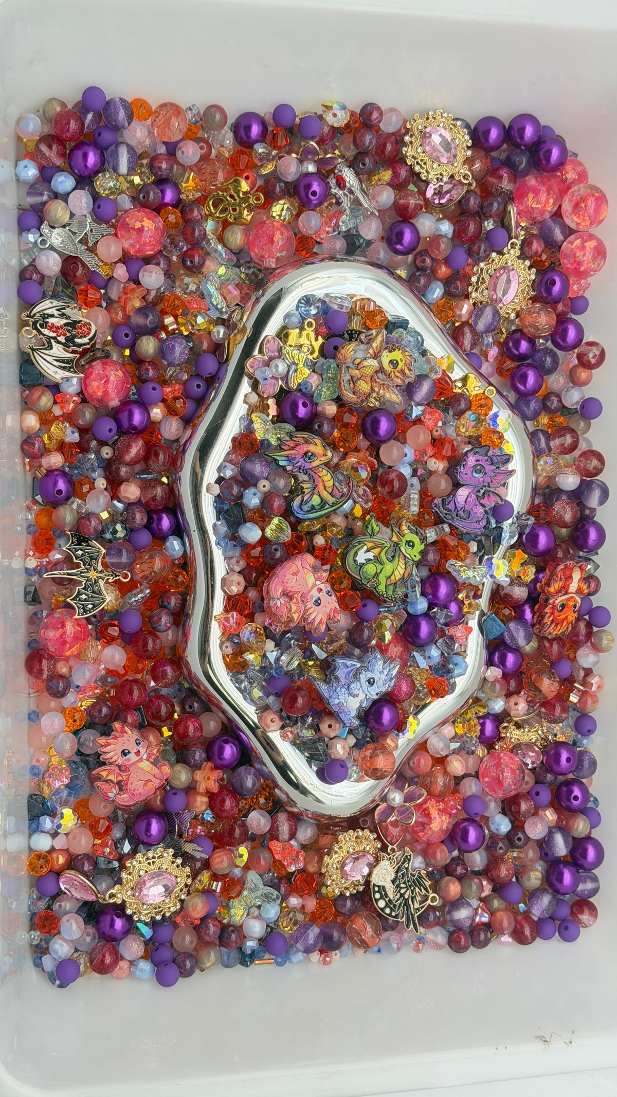 9.11 PHONE CHAIN MIX BEADS:dragon