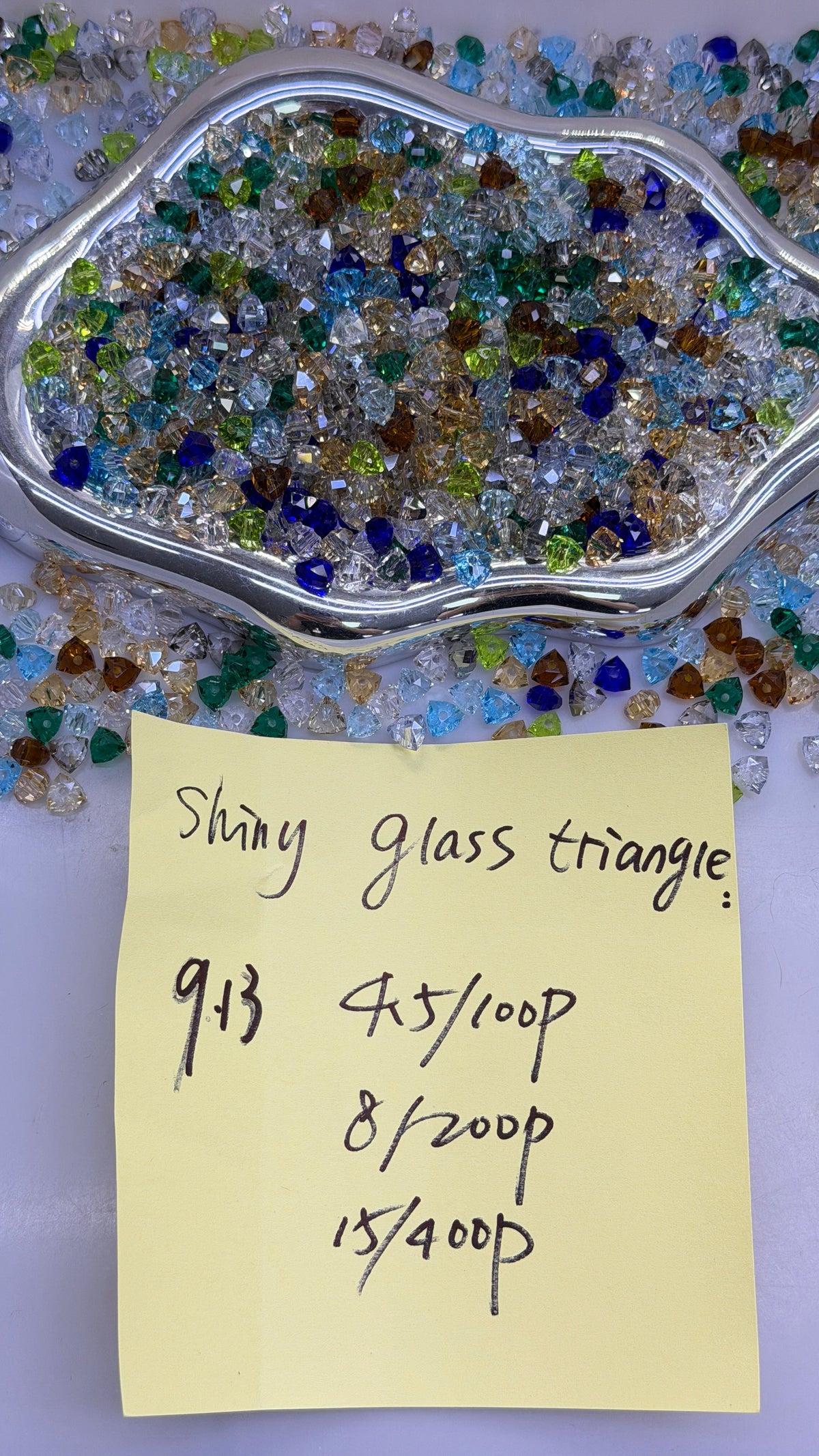 9.13 NEW-shiny glass triangle