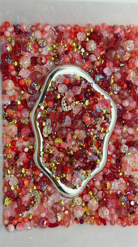 9.25 PHONE CHAIN MIX BEADS:red flower
