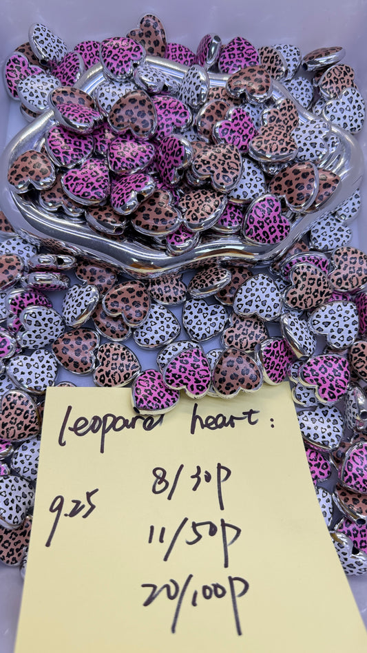 9.25 NEW-leopard heart