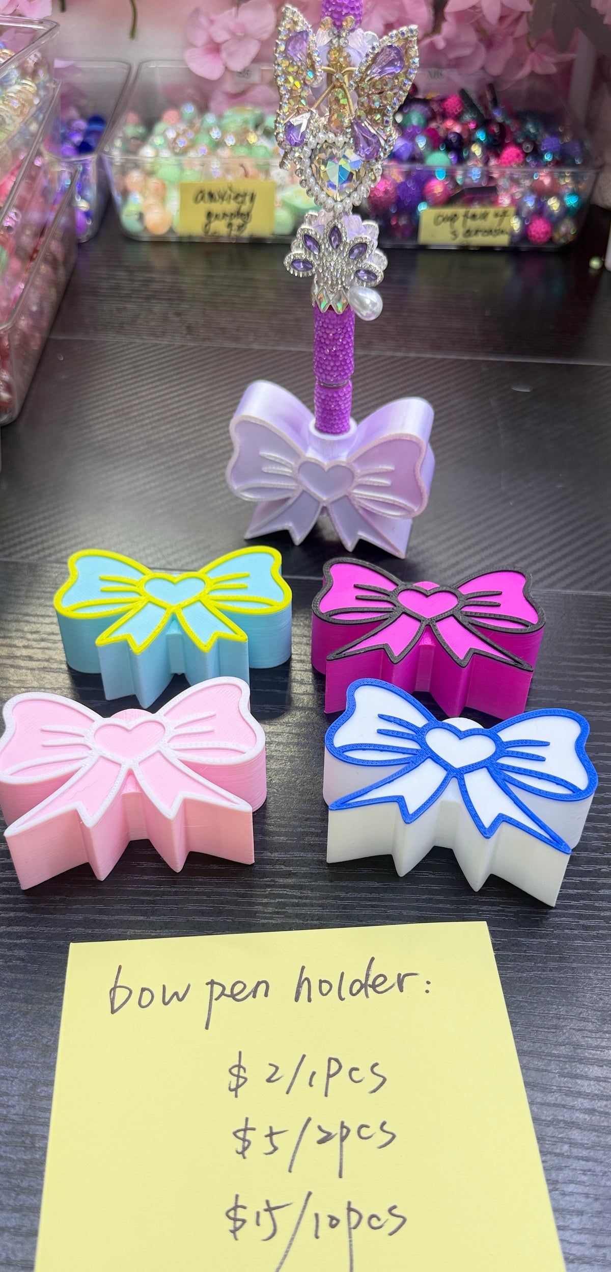 9.25 NEW-bow pen holder
