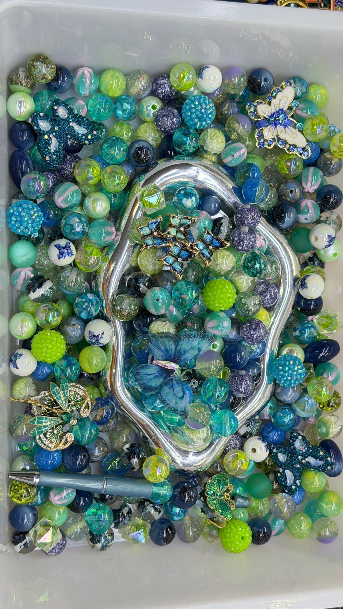 10.12 FANCY MIX BEADS:teal bule and green