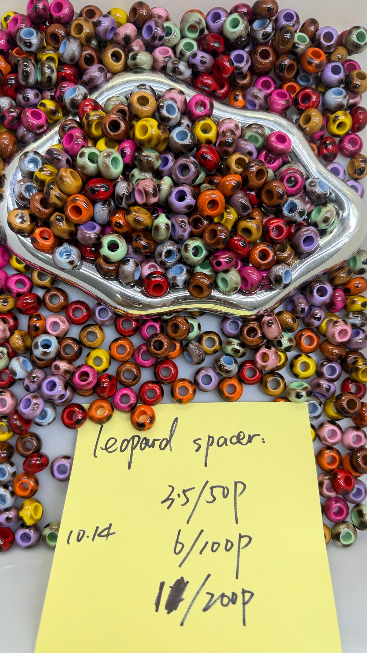 10.14 NEW-leopard spacer