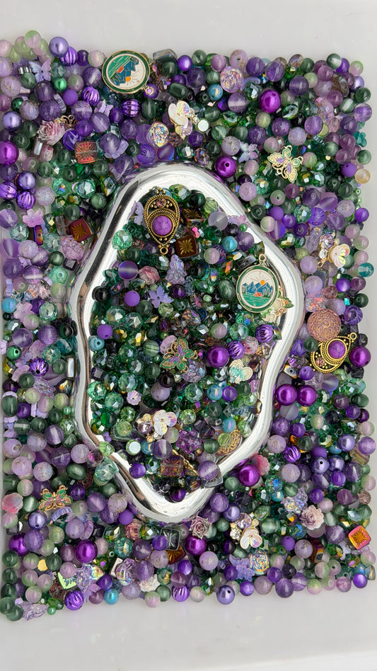 10.18 PHONE CHAIN MIX BEADS:mountain and sunrise