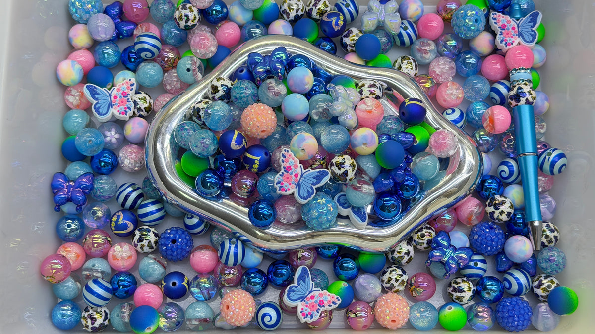 10.23 FOCAL MIX BEADS:butterfly garden