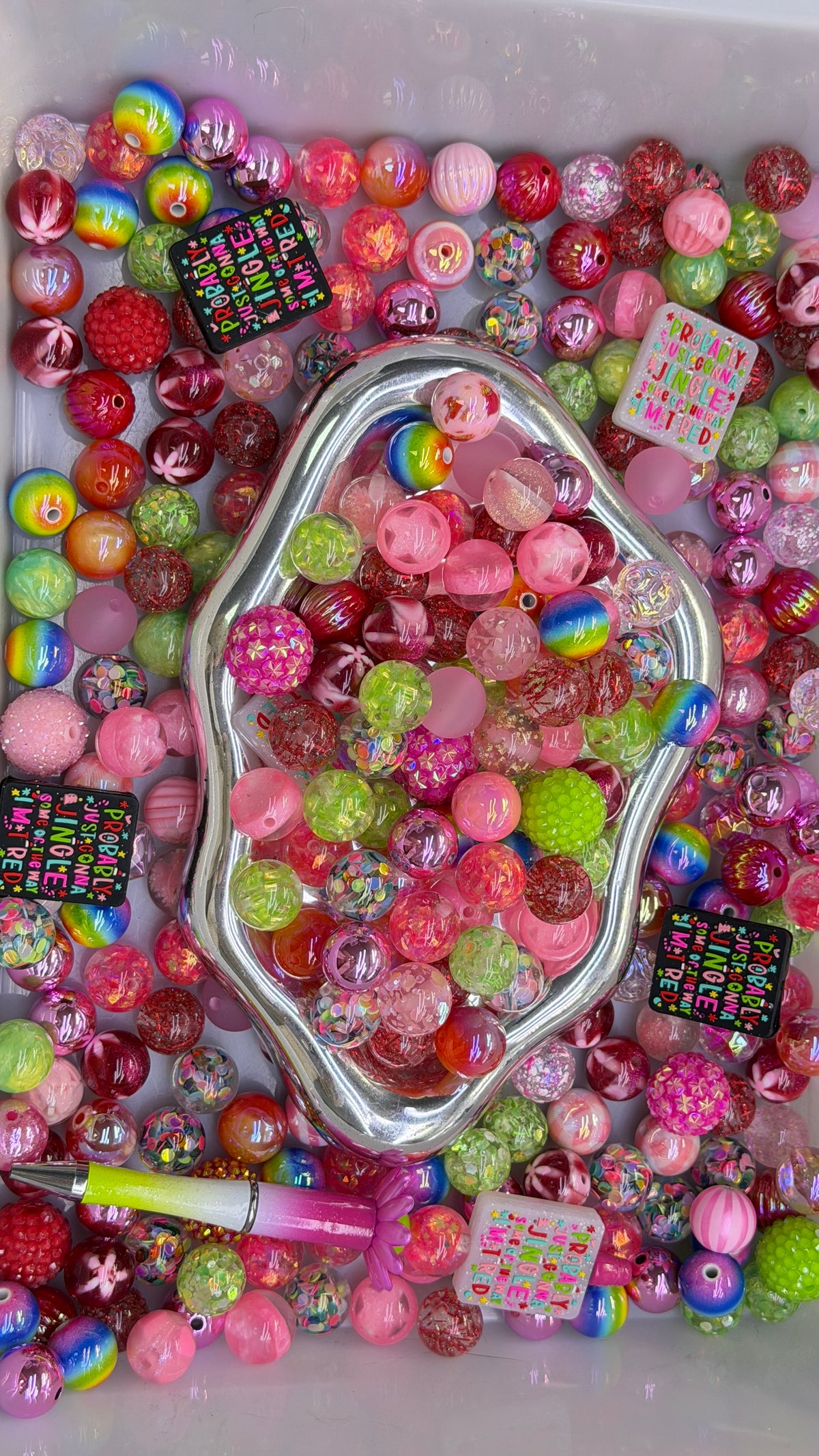 10.23 FOCAL MIX BEADS: Christmas candy lane