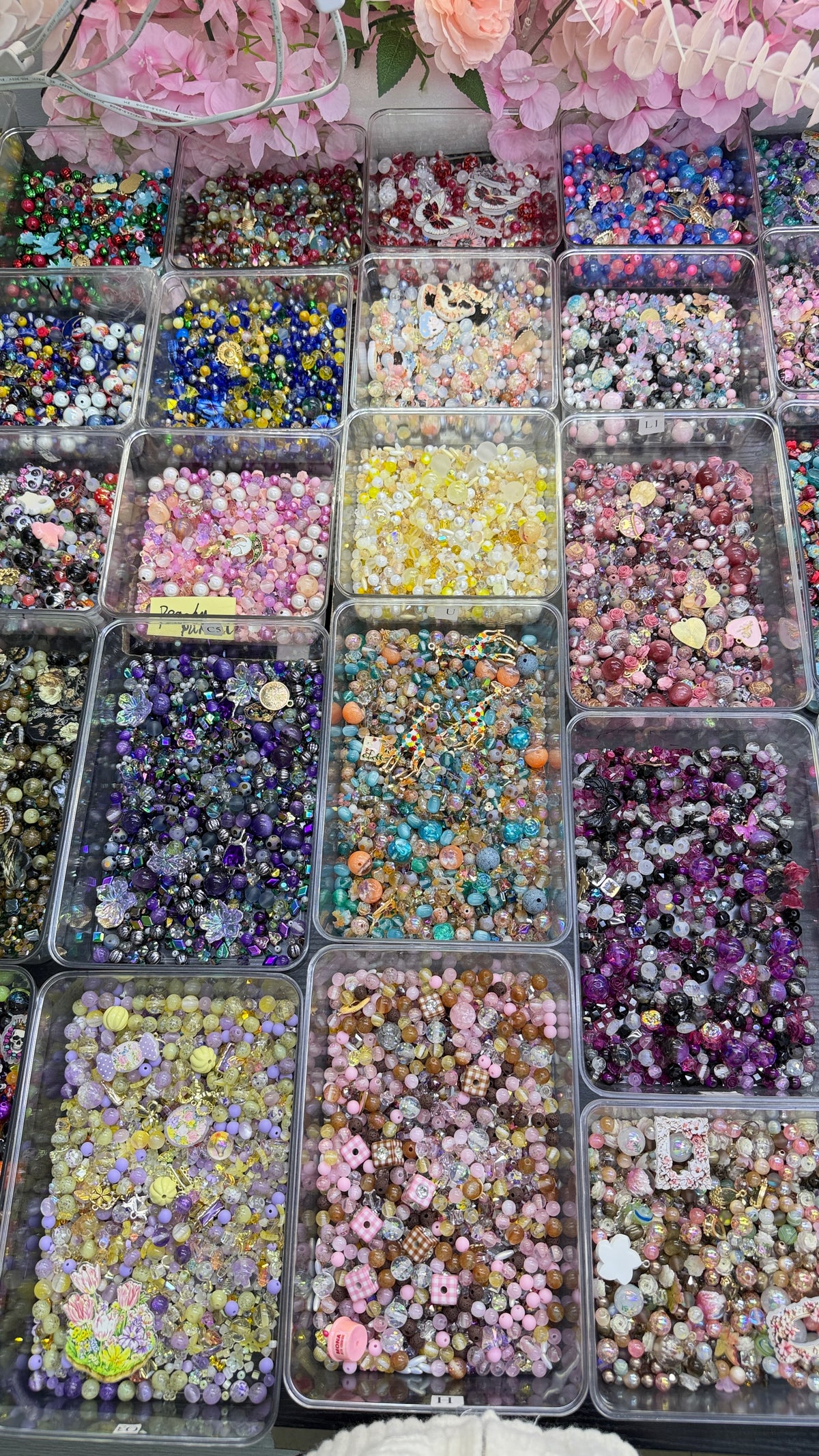 Big sale(25% more): PHONE CHAIN MIX BEADS
