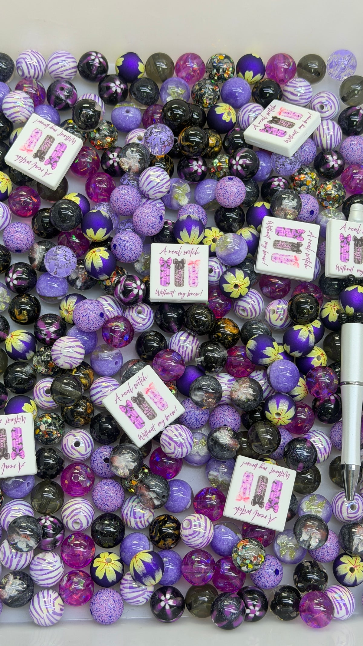 10.7 FOCAL MIX BEADS:Witches brew