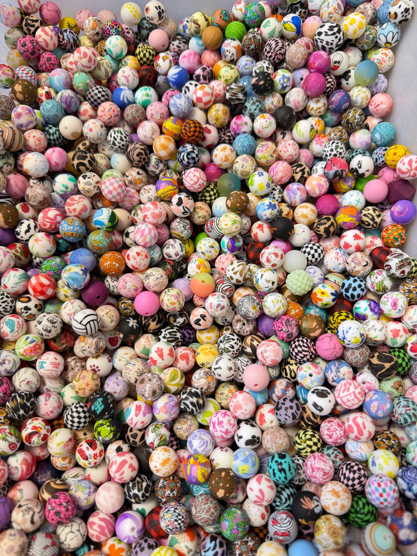 popular silicion beads:12,15,19mm;round and hexagon