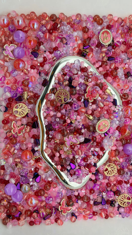 8.21 PHONE CHAIN MIX BEADS:pink space