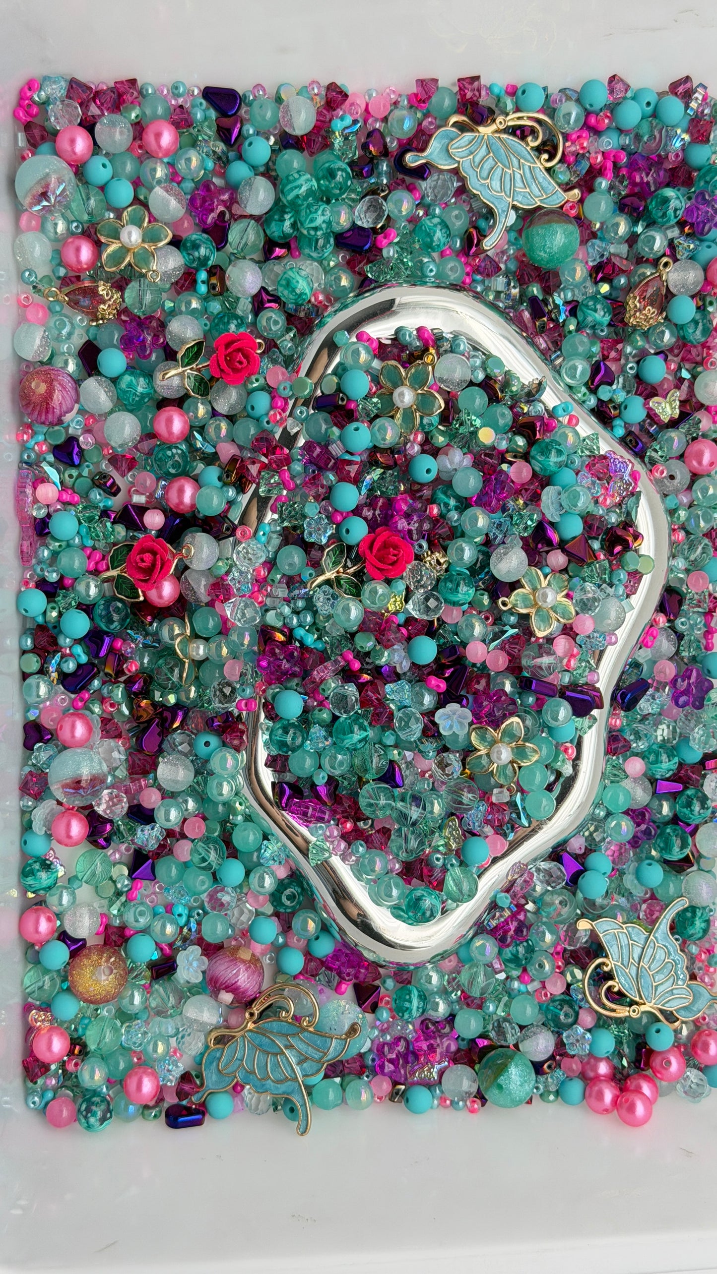 8.23 PHONE CHAIN MIX BEADS:teal butterfly and rose